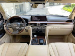 Xe Lexus LX 570 2016