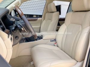 Xe Lexus LX 570 2016