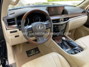 Xe Lexus LX 570 2016