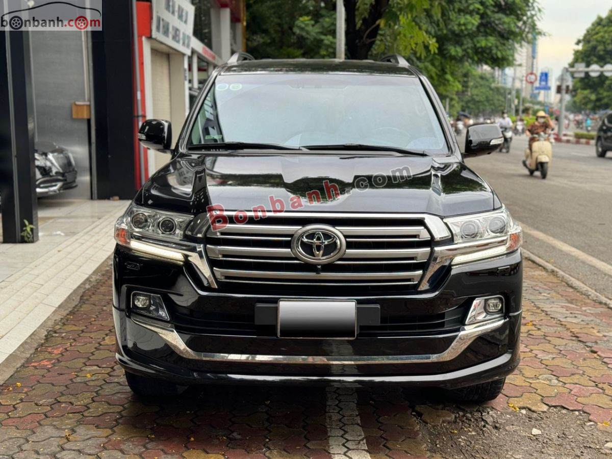 Toyota Land Cruiser VX 4.6 V8 2017