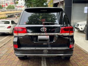 Xe Toyota Land Cruiser VX 4.6 V8 2017