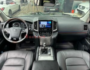 Xe Toyota Land Cruiser VX 4.6 V8 2017