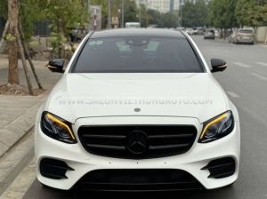 Xe Mercedes Benz E class E300 AMG 2020