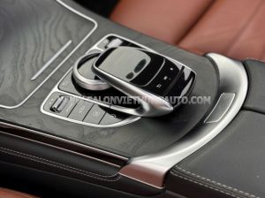 Xe Mercedes Benz GLC 300 4Matic 2017