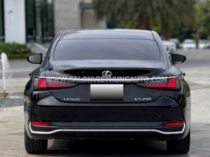 Xe Lexus ES 250 2021