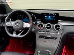 Xe Mercedes Benz GLC 300 4Matic 2020