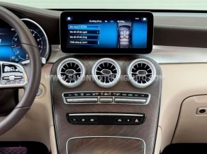 Xe Mercedes Benz GLC 200 4Matic 2021