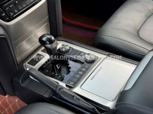 Xe Toyota Land Cruiser VX 4.6 V8 2016