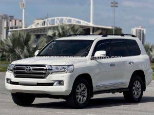 Xe Toyota Land Cruiser VX 4.6 V8 2016