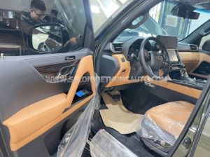 Xe Lexus LX 600 Urban 2025