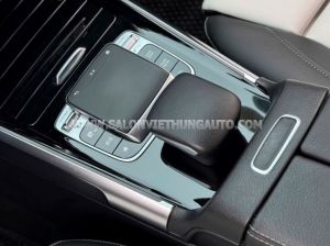 Xe Mercedes Benz GLB 200 AMG 2020