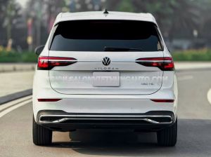 Xe Volkswagen Viloran Luxury 2023