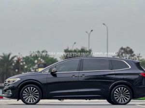 Xe Volkswagen Viloran Luxury 2024