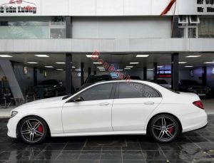 Xe Mercedes Benz E class E300 AMG 2017