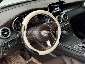Xe Mercedes Benz GLC 250 4Matic 2018