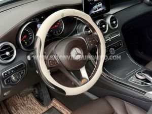 Xe Mercedes Benz GLC 250 4Matic 2018